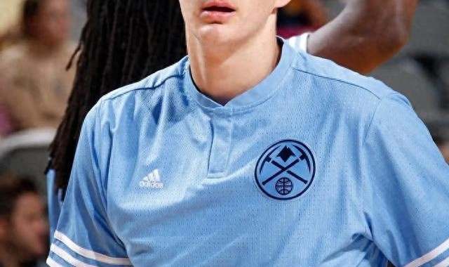 开云体育官网-30岁约基奇已经砍下16210分，你知道奥尼尔30岁时多少分吗？