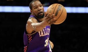 最佳阵要没了？美记：脚踝受伤 人们担心杜兰特的赛季已经结束了